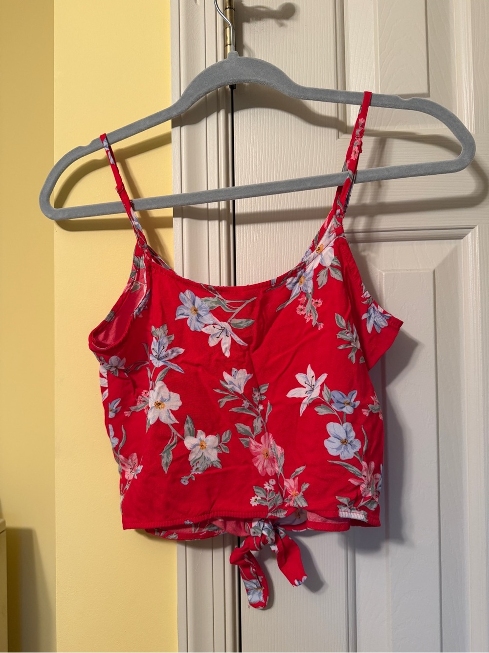 H&M Top - Picture 2 of 3